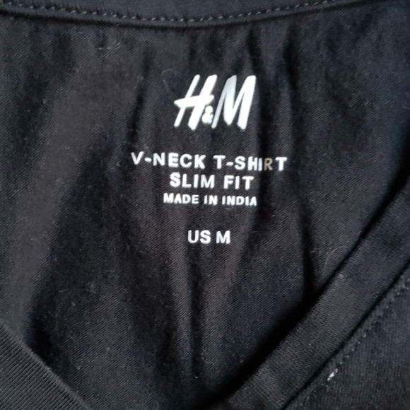 H & m v neck tshirt slim - Picture 2 of 4